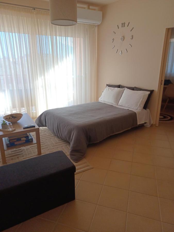 Feel At Home - Kalamata - Near The Center Екстер'єр фото
