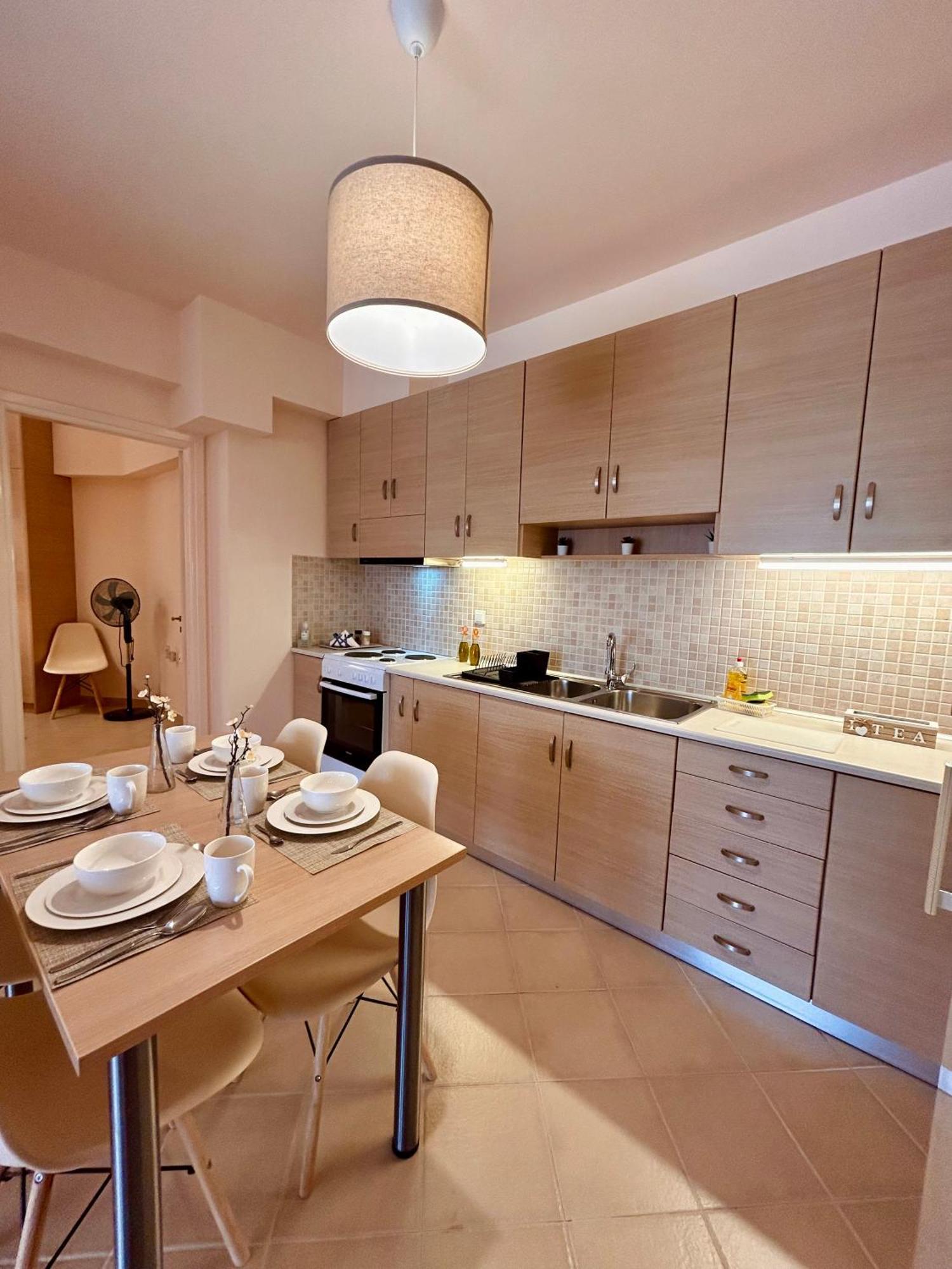 Feel At Home - Kalamata - Near The Center Екстер'єр фото