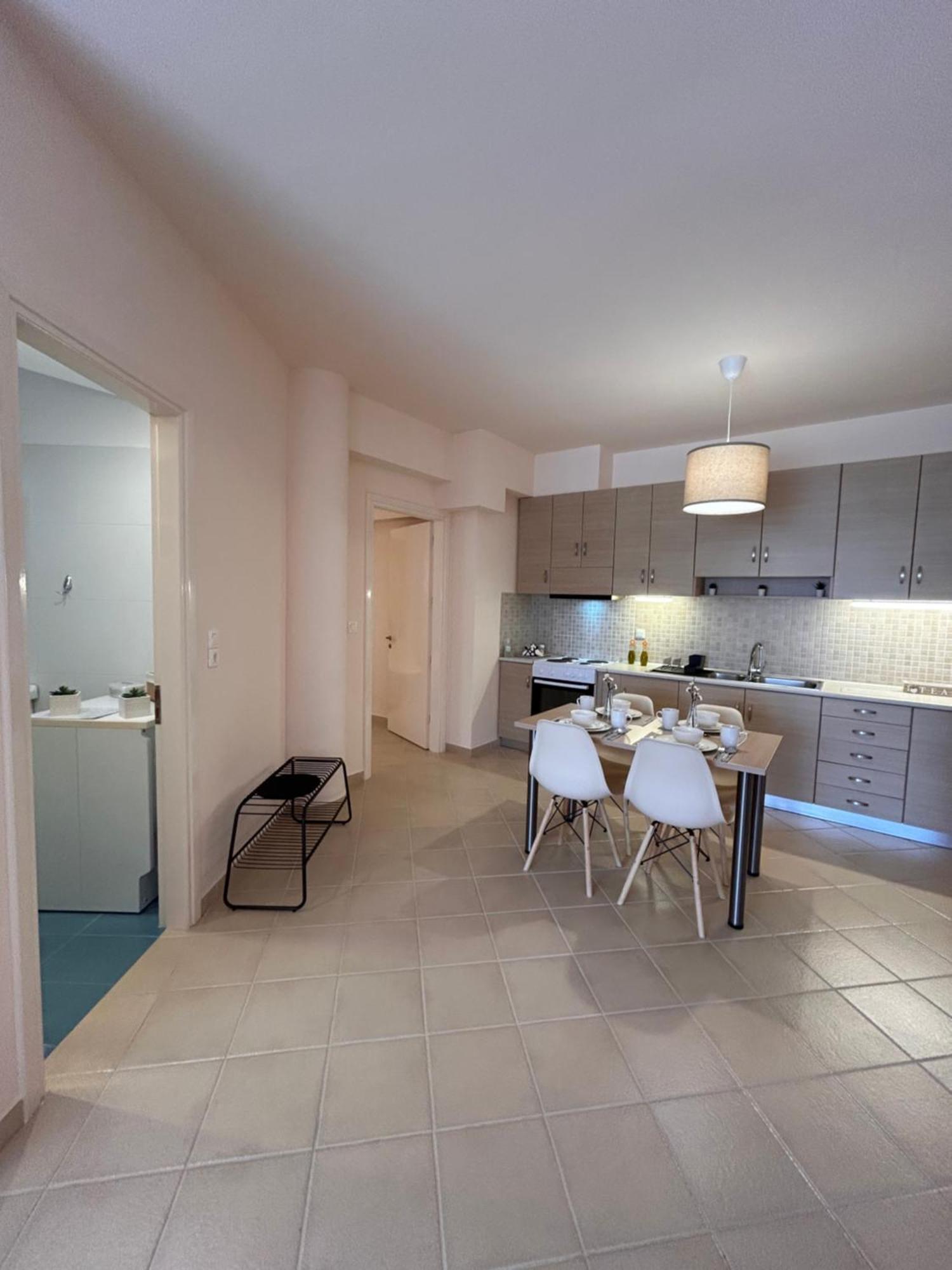 Feel At Home - Kalamata - Near The Center Екстер'єр фото