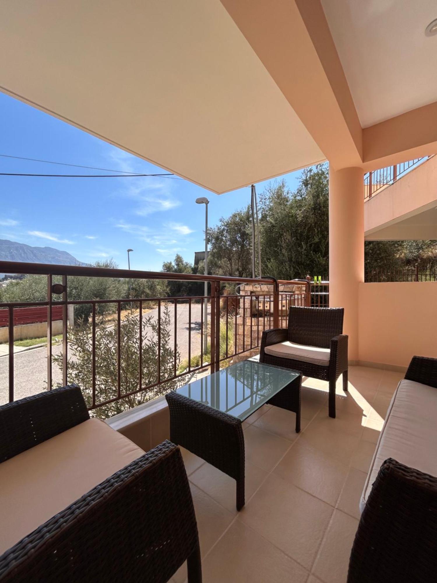 Feel At Home - Kalamata - Near The Center Екстер'єр фото